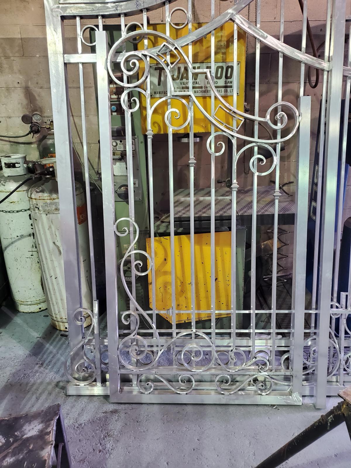 Aluminium Fence and Gate Iron Railings